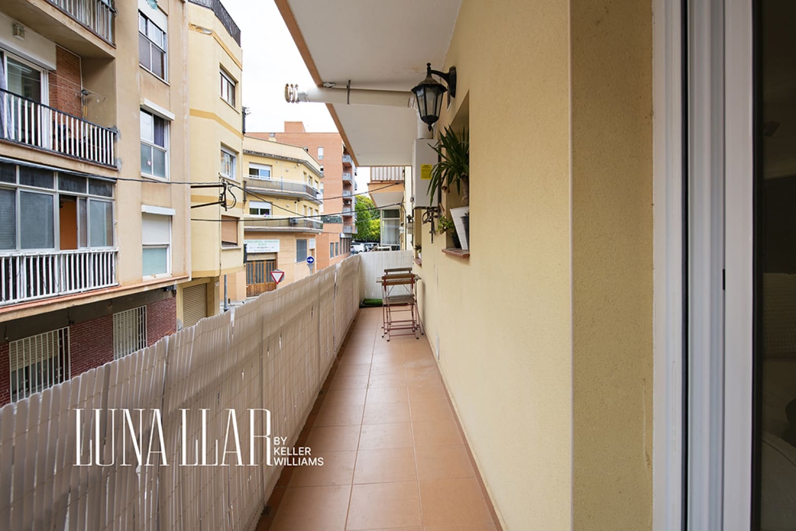Piso de 2 habitaciones en Castelldefels en venta - 270.000 € (Ref: 9899226)