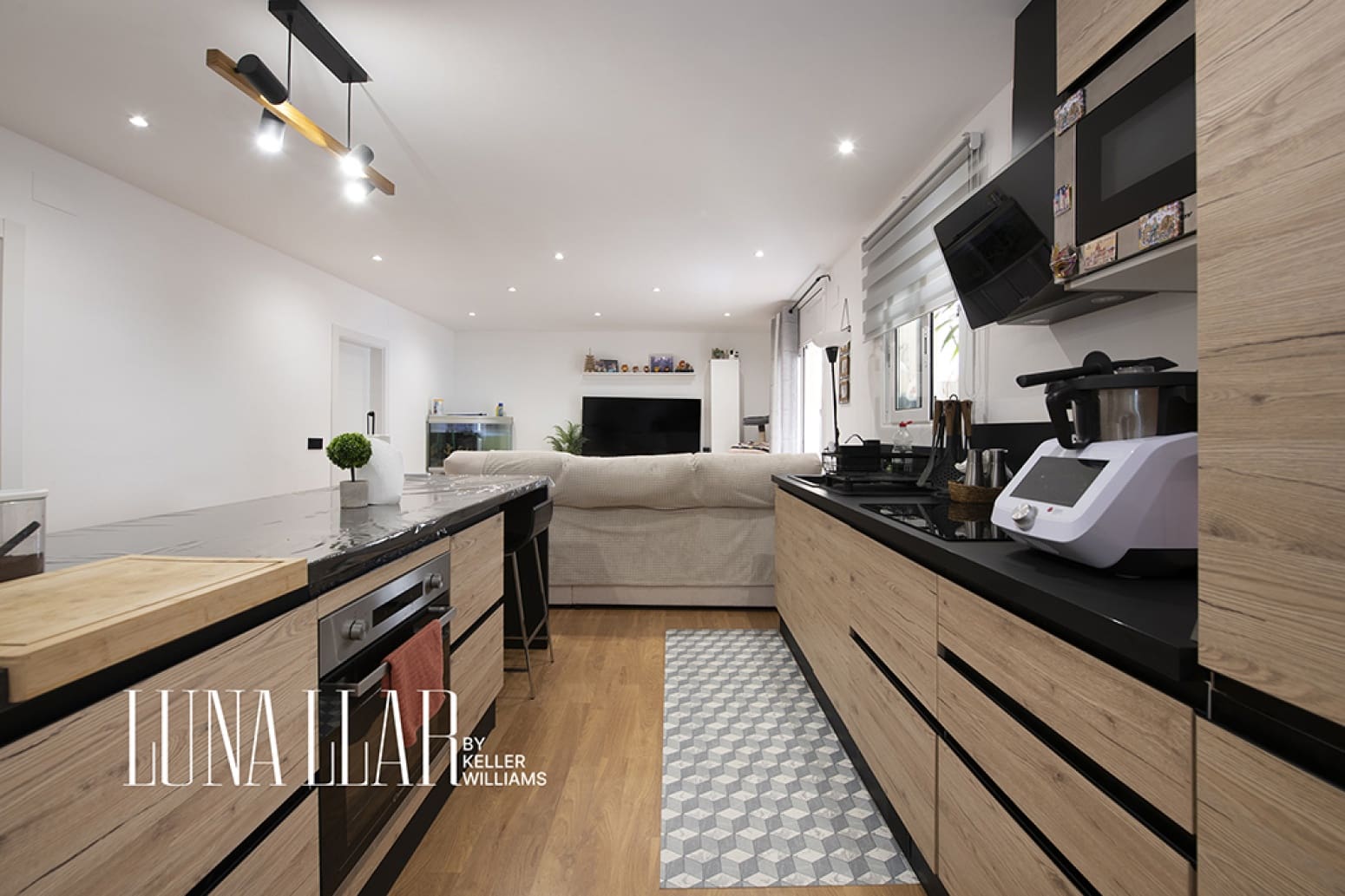 Piso de 2 habitaciones en Castelldefels en venta - 270.000 € (Ref: 9899226)