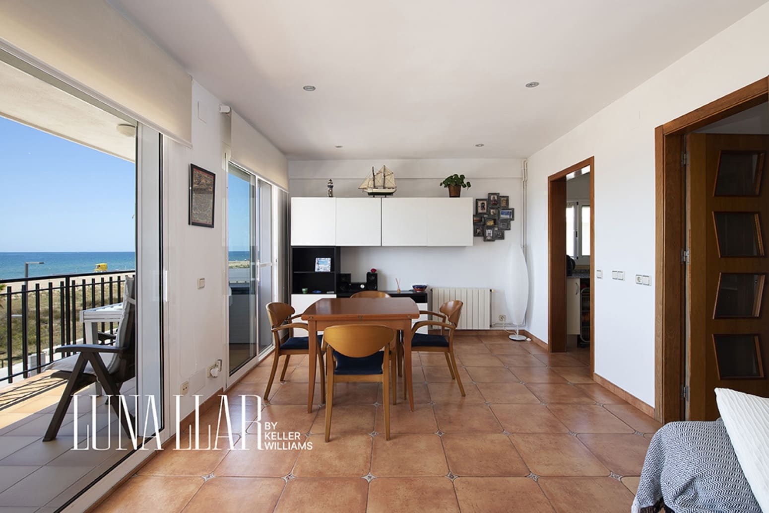 2 quarto Apartamento para venda em Castelldefels com piscina - 590 000 € (Ref: 9899227)