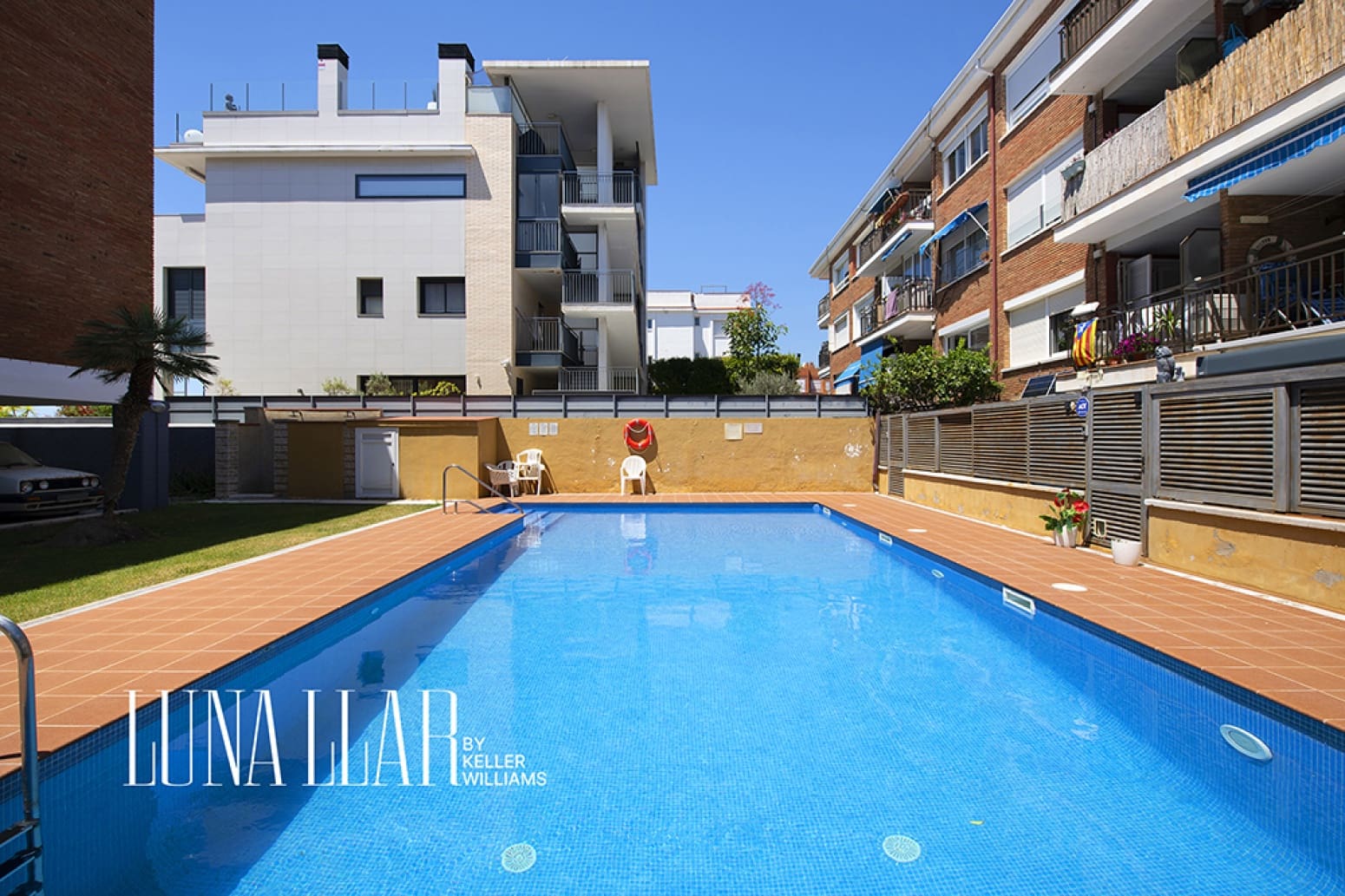 2 quarto Apartamento para venda em Castelldefels com piscina - 590 000 € (Ref: 9899227)