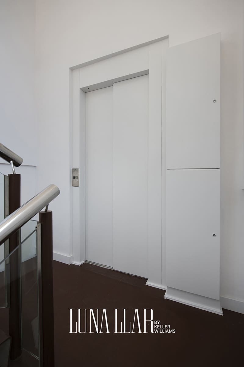 4 chambre Villa/Maison à vendre à Sitges avec garage - 895 000 € (Ref: 9912717)