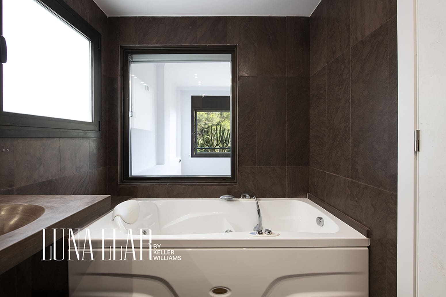 4 chambre Villa/Maison à vendre à Sitges avec garage - 895 000 € (Ref: 9912717)