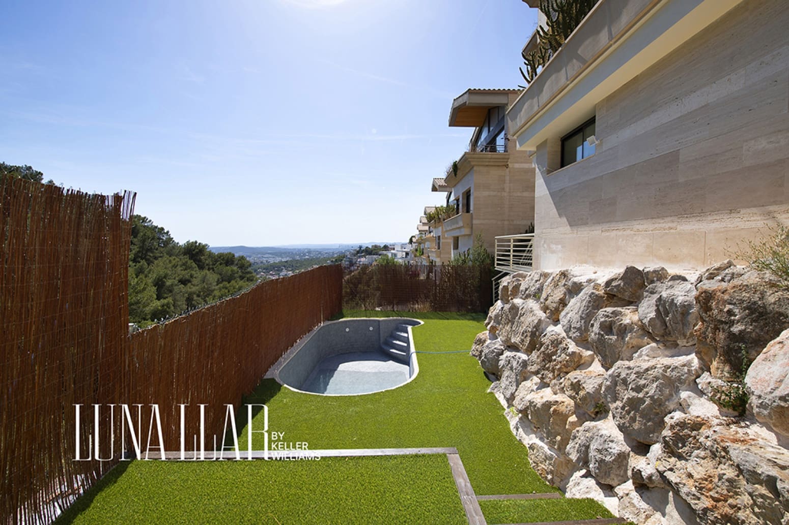4 chambre Villa/Maison à vendre à Sitges avec garage - 895 000 € (Ref: 9912717)