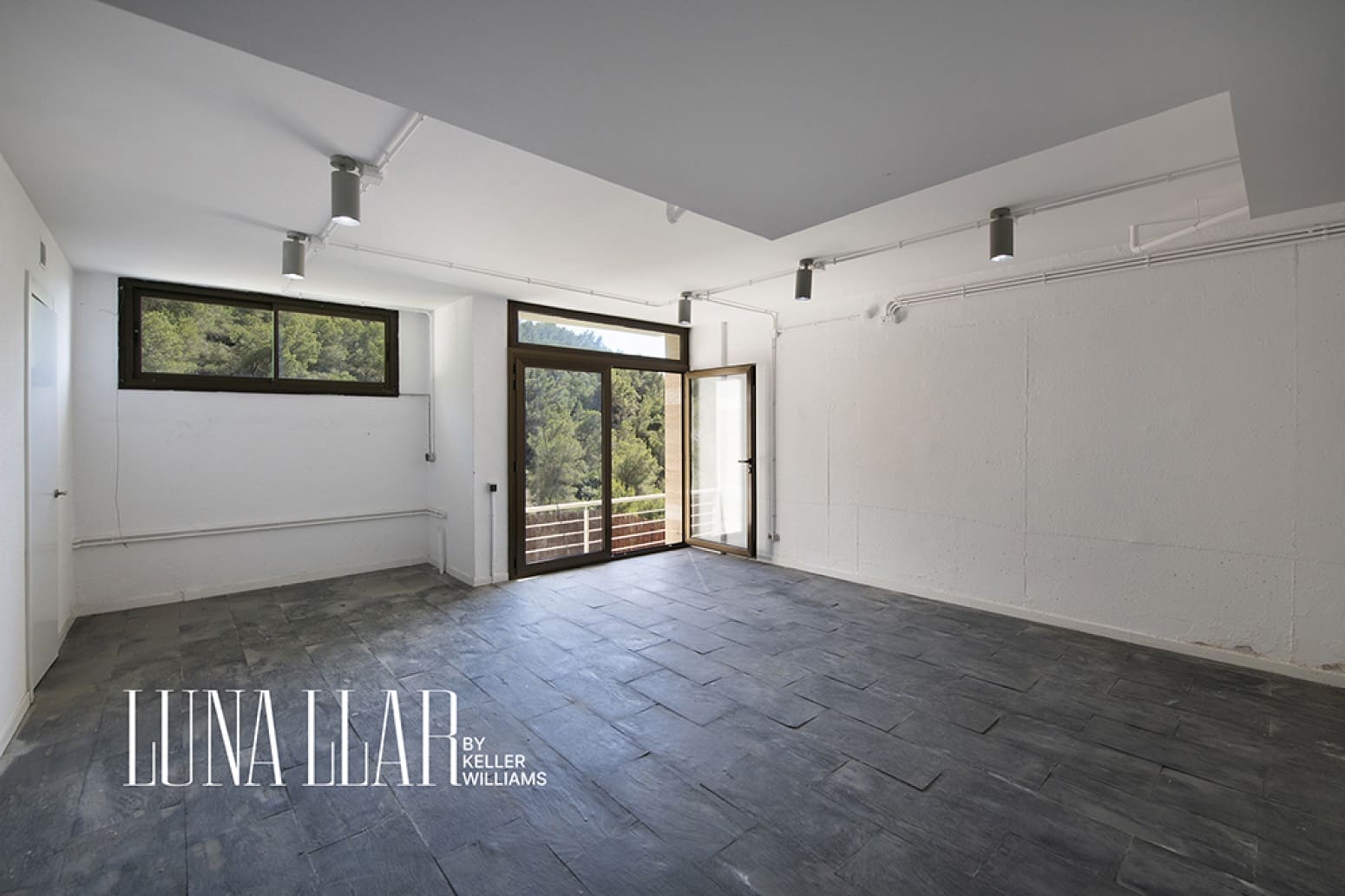 4 chambre Villa/Maison à vendre à Sitges avec garage - 895 000 € (Ref: 9912717)