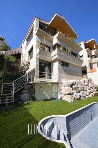 4 chambre Villa/Maison à vendre à Sitges avec garage - 895 000 € (Ref: 9912717)