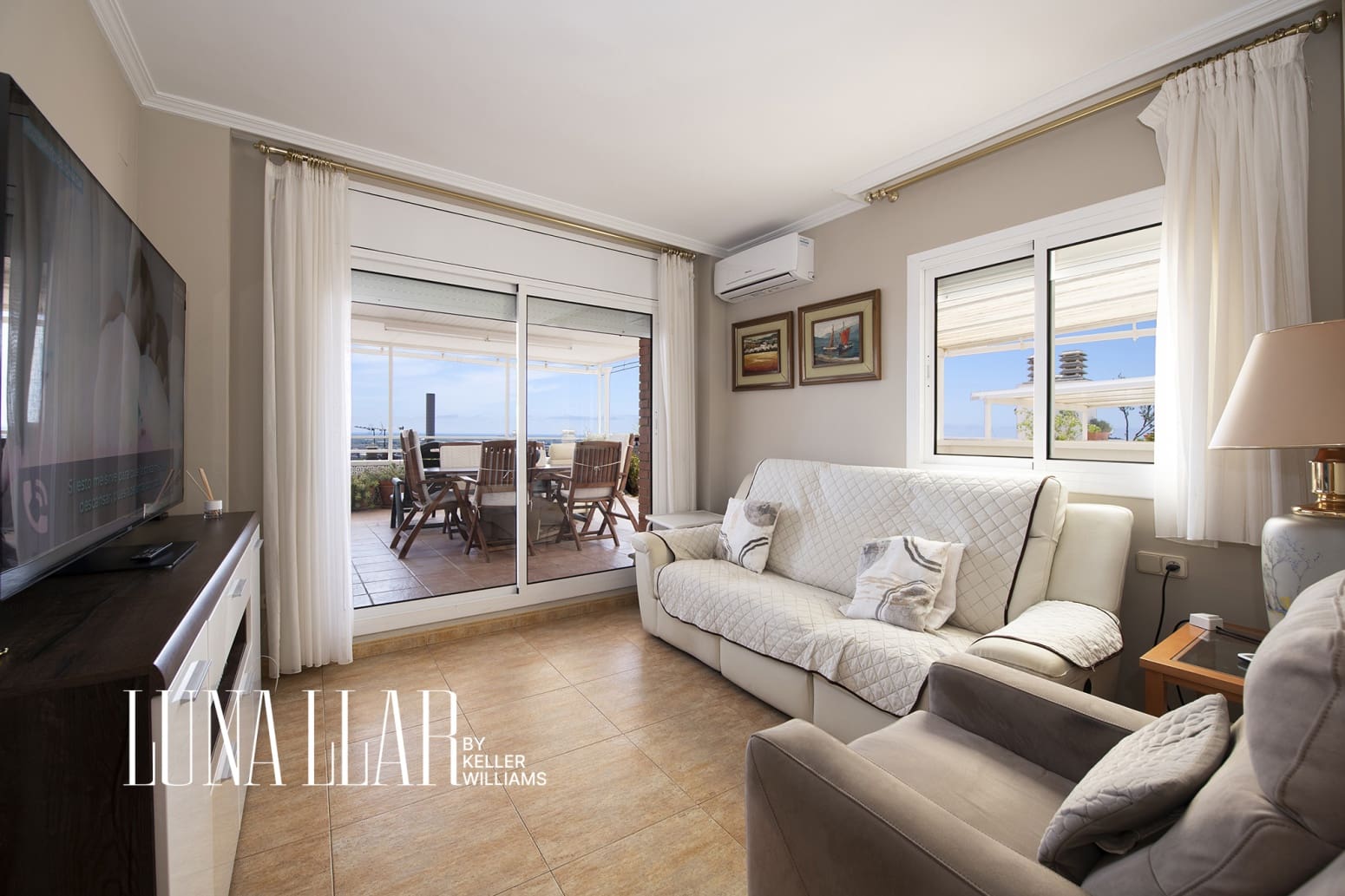 Piso de 3 habitaciones en Viladecans en venta - 481.000 € (Ref: 9926959)
