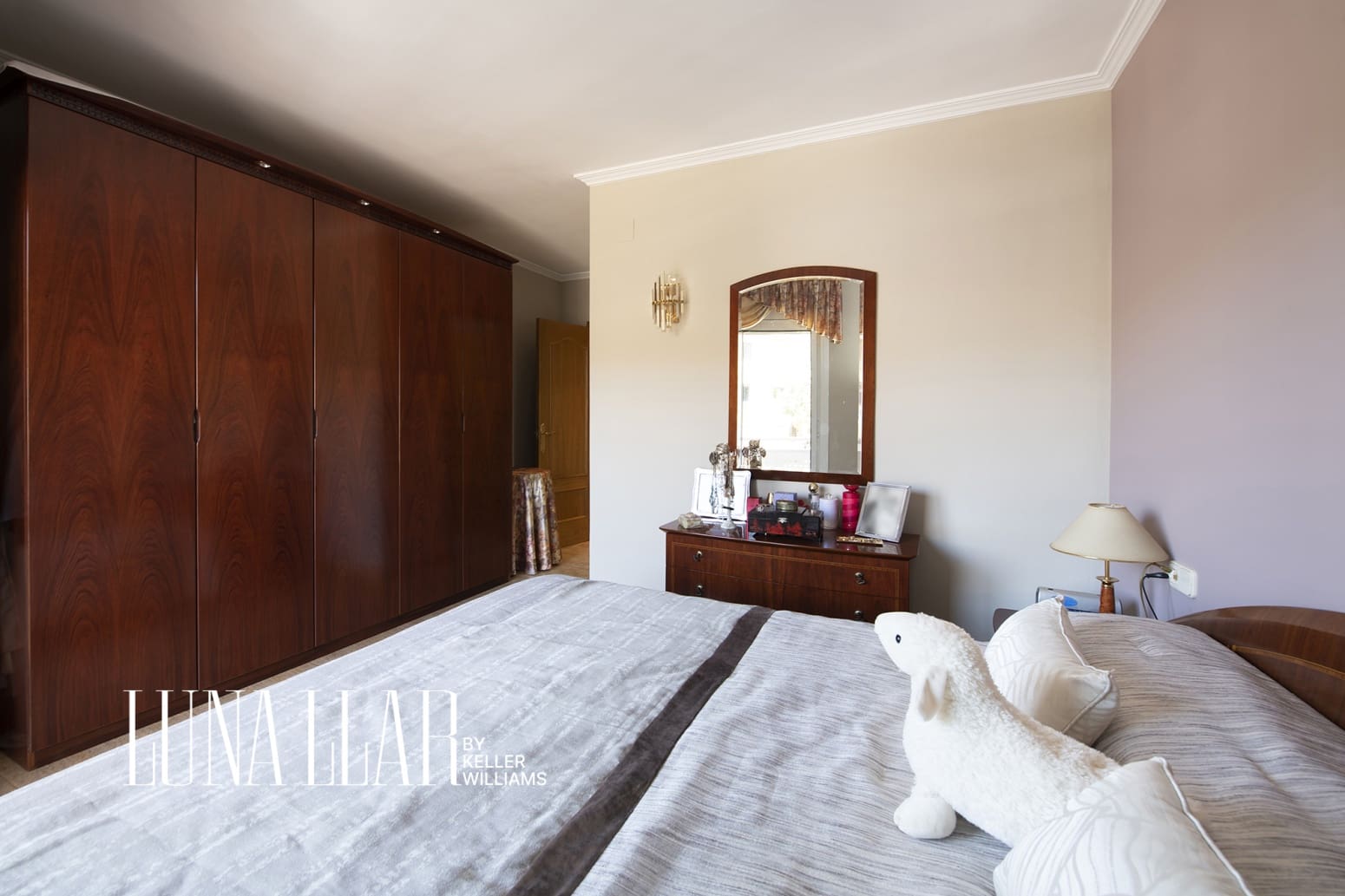 Piso de 3 habitaciones en Viladecans en venta - 481.000 € (Ref: 9926959)