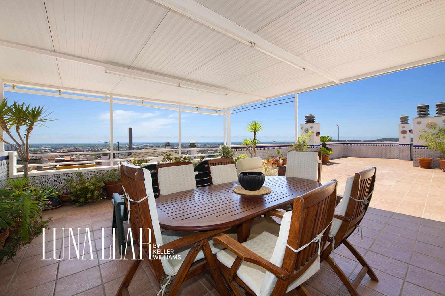 Piso de 3 habitaciones en Viladecans en venta - 481.000 € (Ref: 9926959)