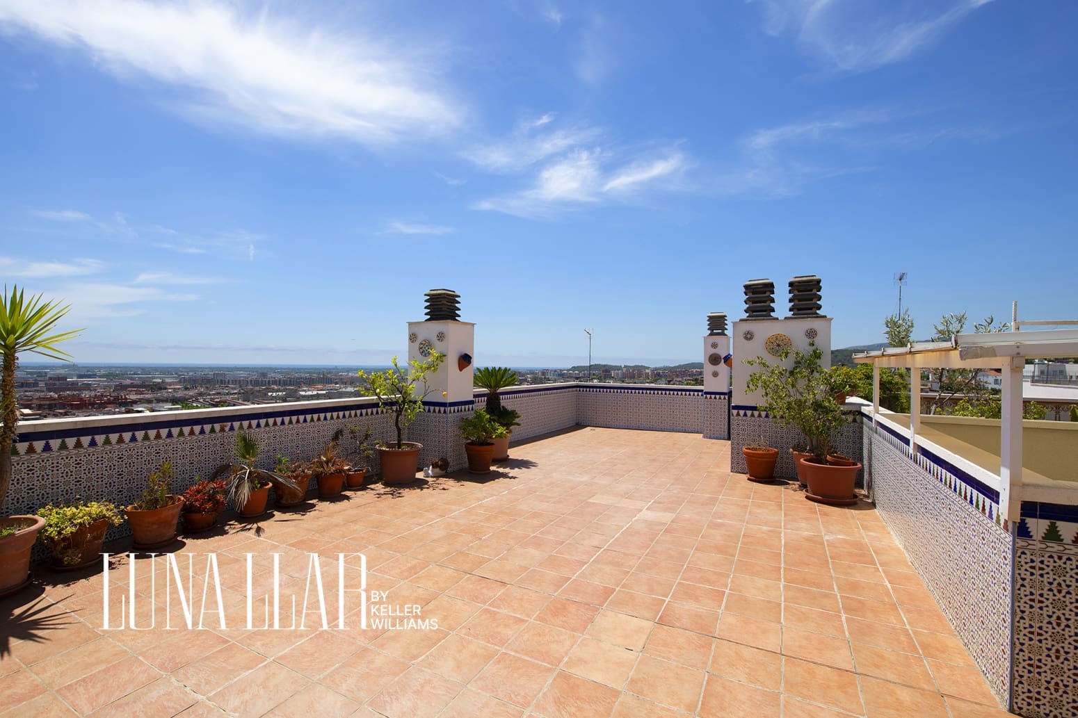 Piso de 3 habitaciones en Viladecans en venta - 481.000 € (Ref: 9926959)
