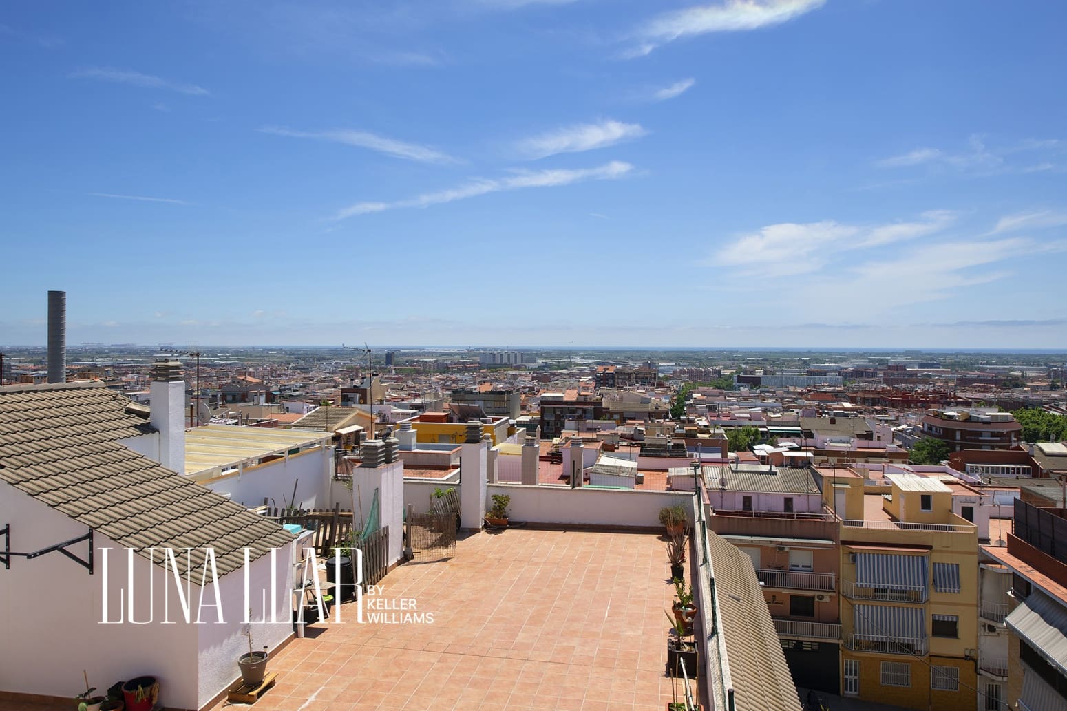 Piso de 3 habitaciones en Viladecans en venta - 481.000 € (Ref: 9926959)