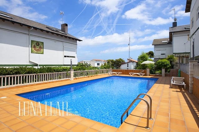 3 camera da letto Villa in vendita in Castelldefels con garage - 890.000 € (Rif: 9928934)