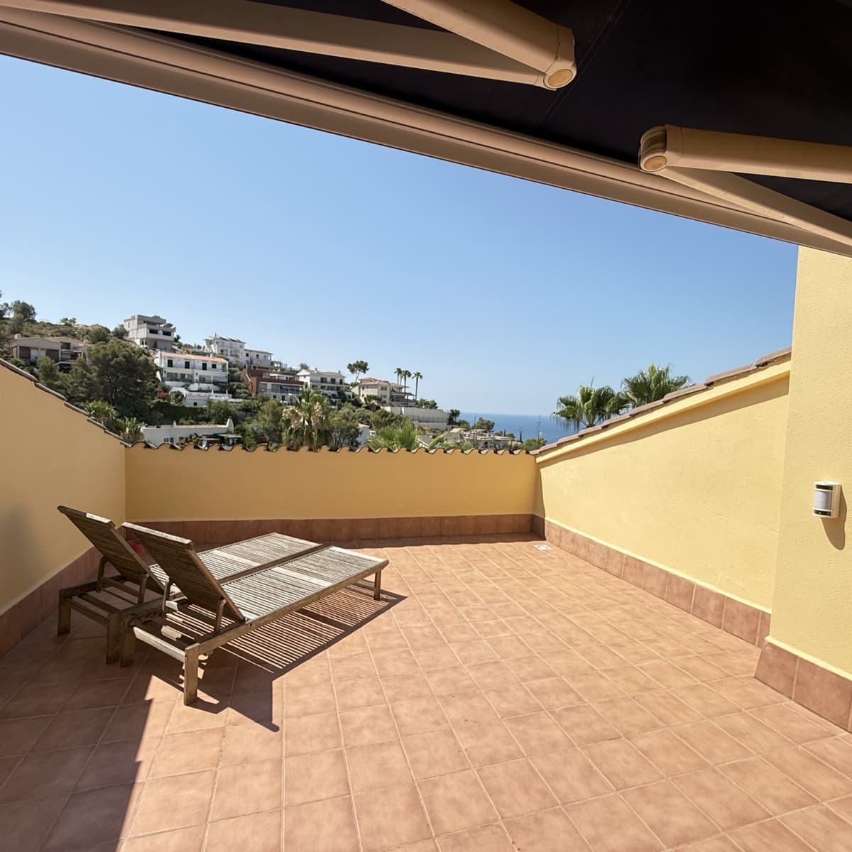 4 bedroom Villa for sale in Sitges with garage - € 840,000 (Ref: 9933697)