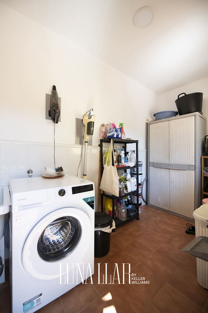4 sypialnia Willa na sprzedaż w Sitges z garażem - 799 000 € (Ref: 9933697)