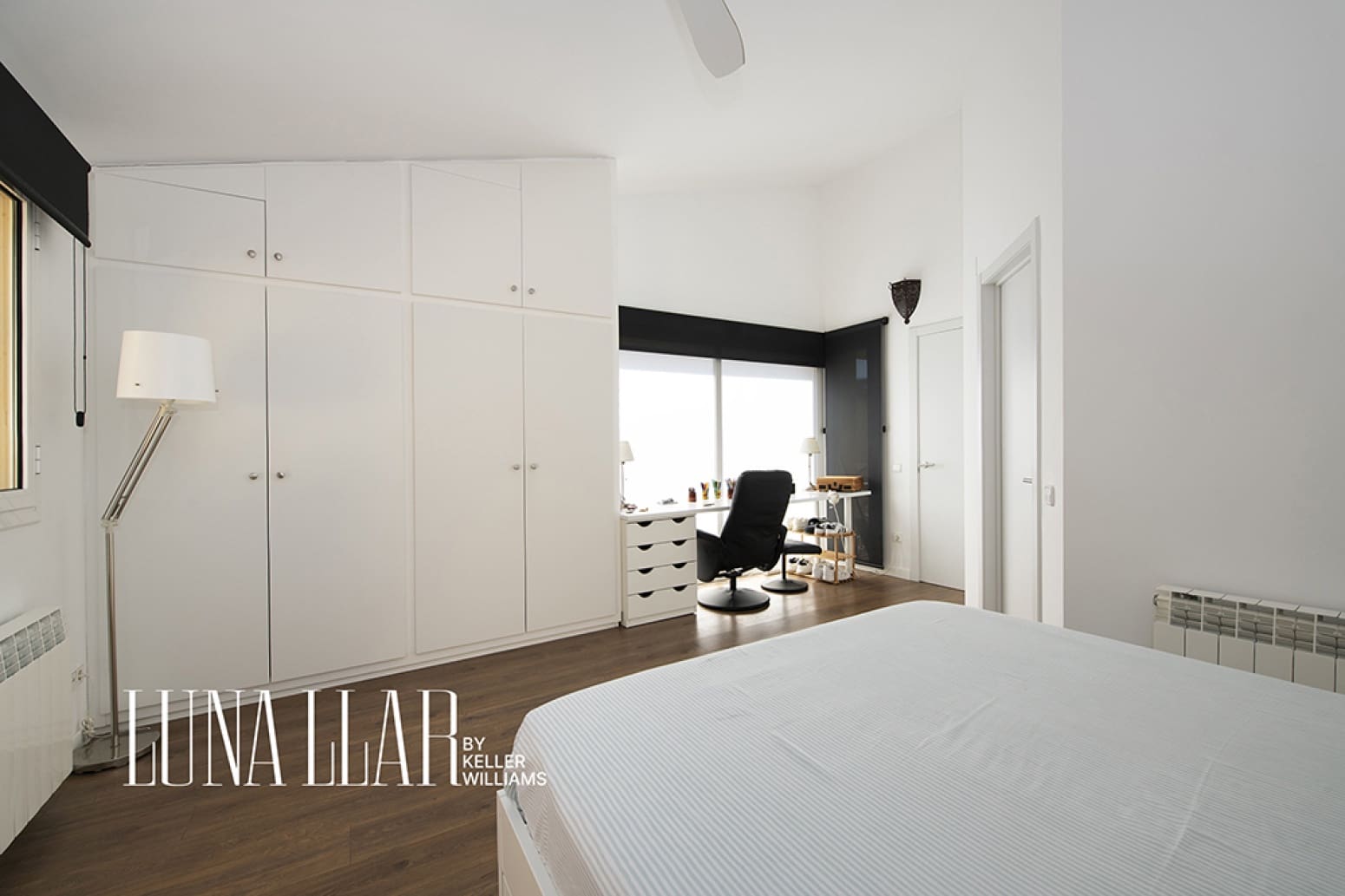 4 sypialnia Willa na sprzedaż w Sitges z garażem - 799 000 € (Ref: 9933697)