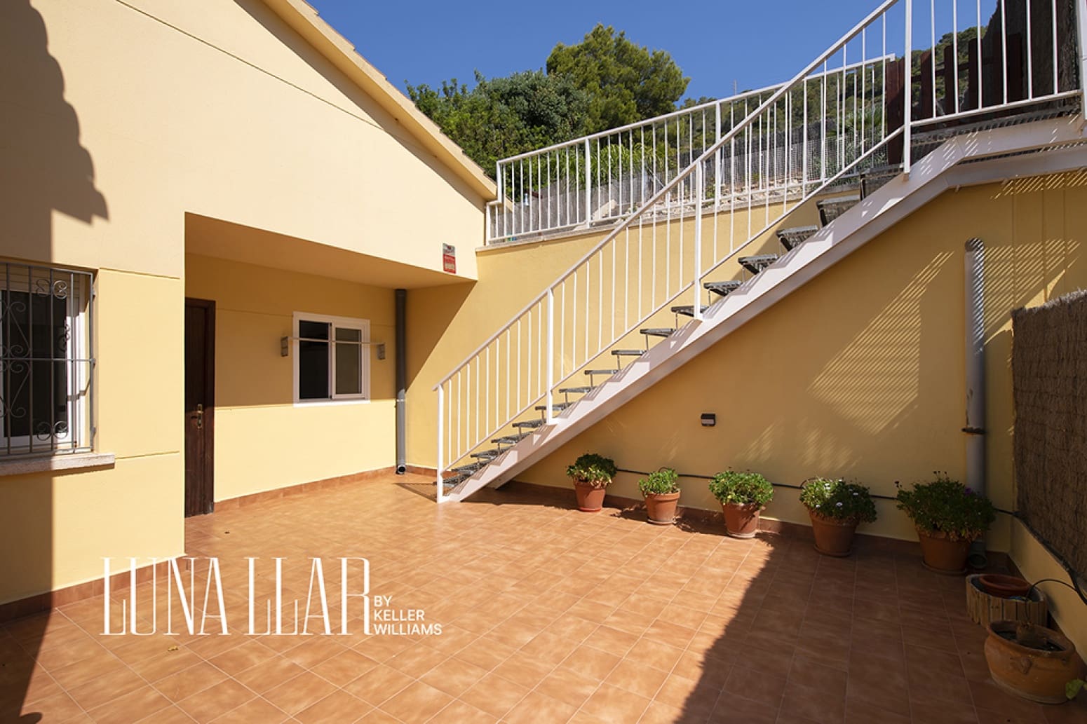 4 sypialnia Willa na sprzedaż w Sitges z garażem - 799 000 € (Ref: 9933697)