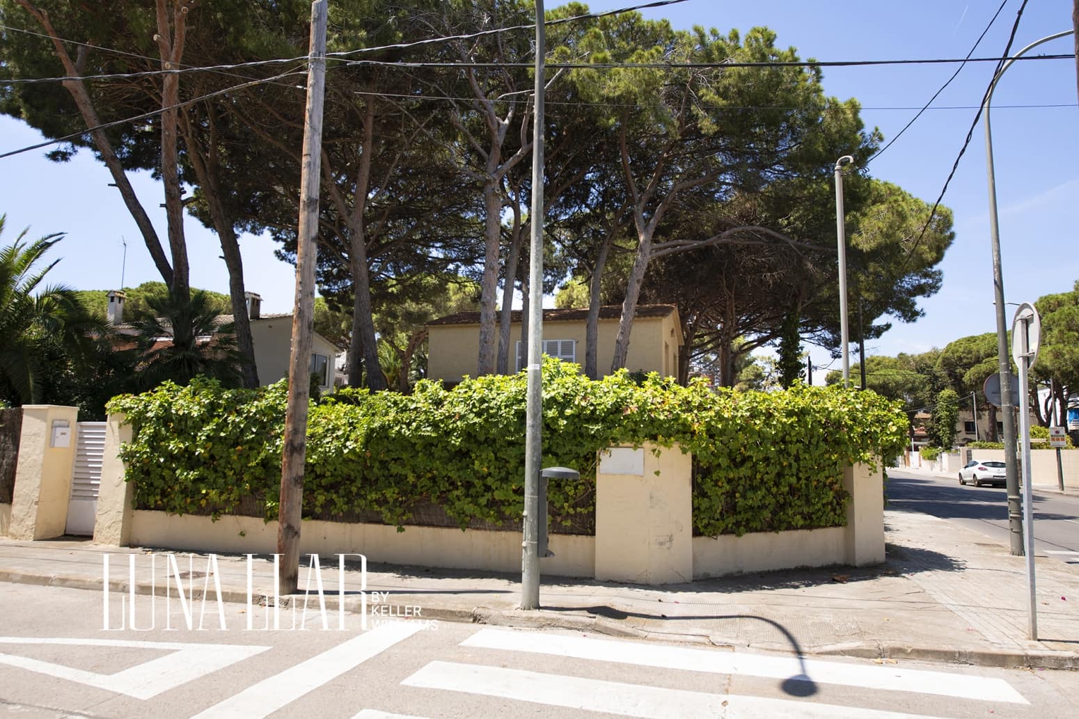 5 bedroom Villa for sale in Castelldefels with garage - € 1,150,000 (Ref: 9939526)