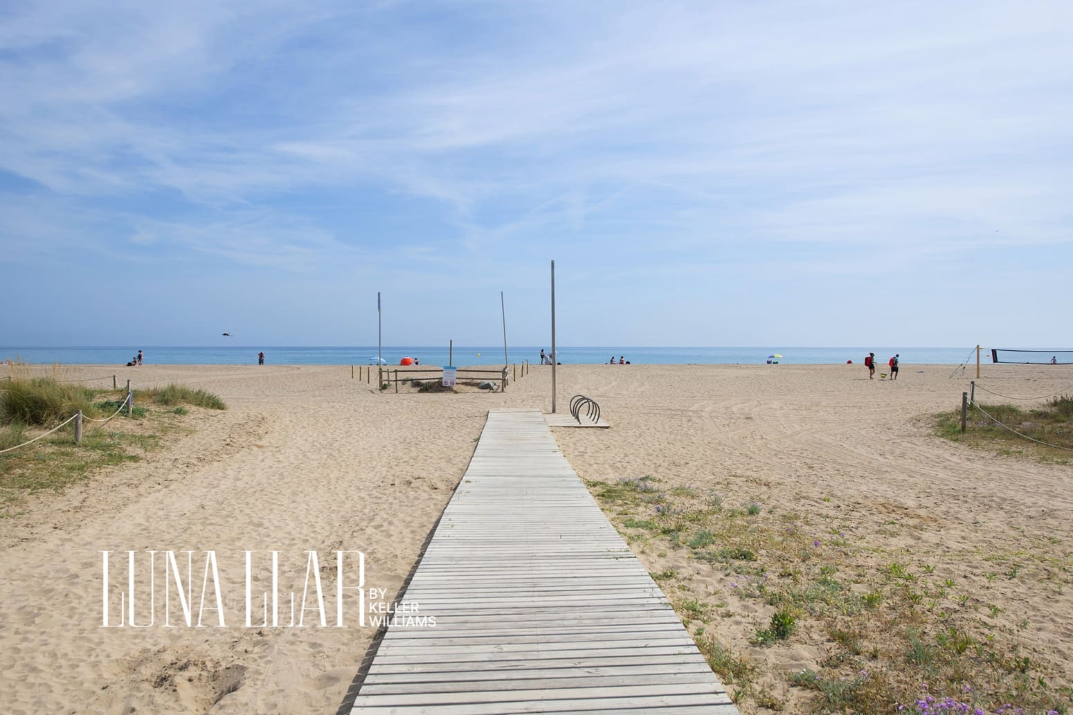 5 bedroom Villa for sale in Castelldefels with garage - € 1,150,000 (Ref: 9939526)