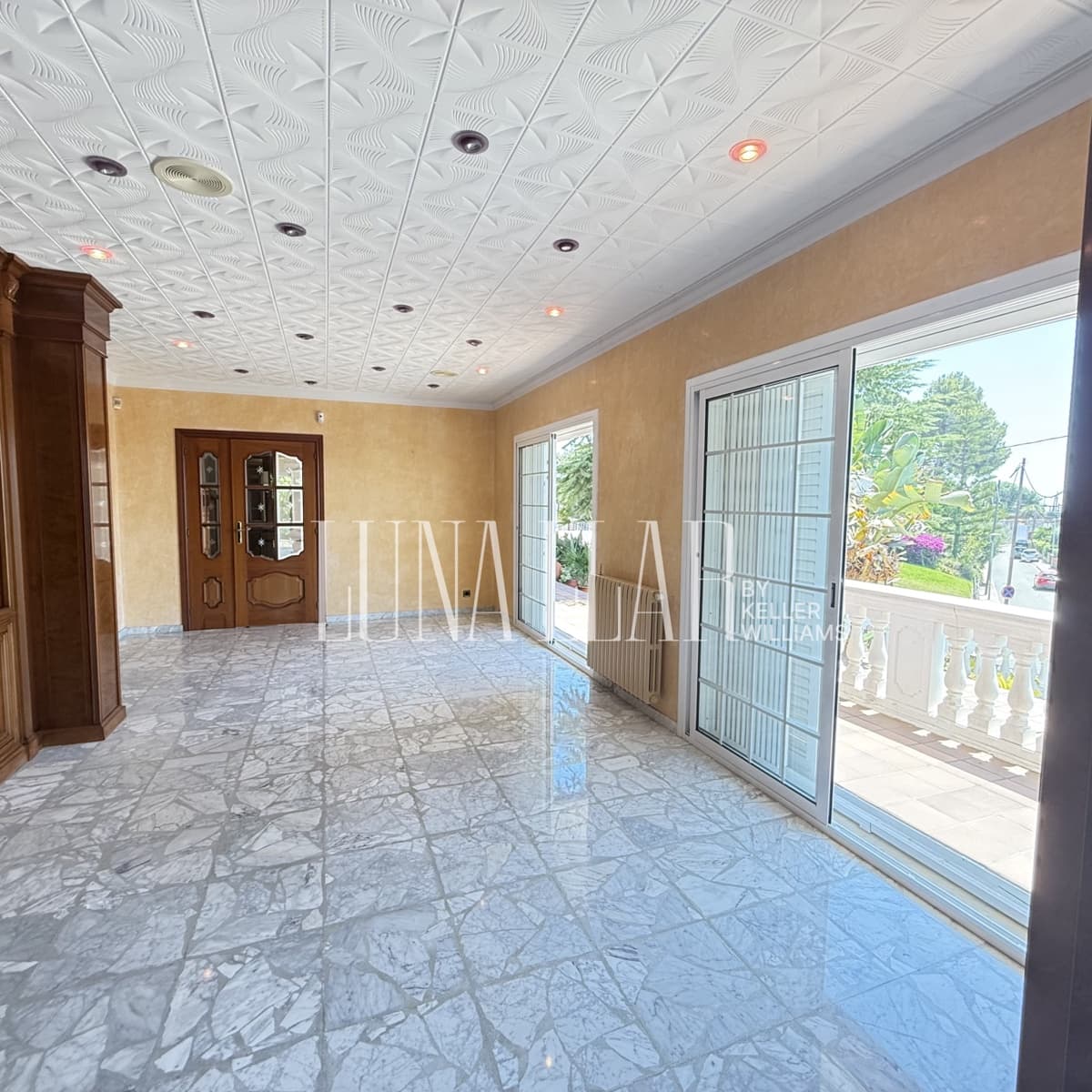 6 quarto Moradia para venda em Gava com piscina garagem - 995 000 € (Ref: 9941844)