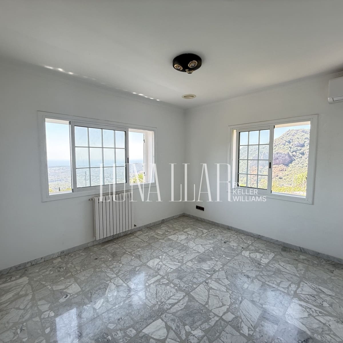 6 quarto Moradia para venda em Gava com piscina garagem - 995 000 € (Ref: 9941844)