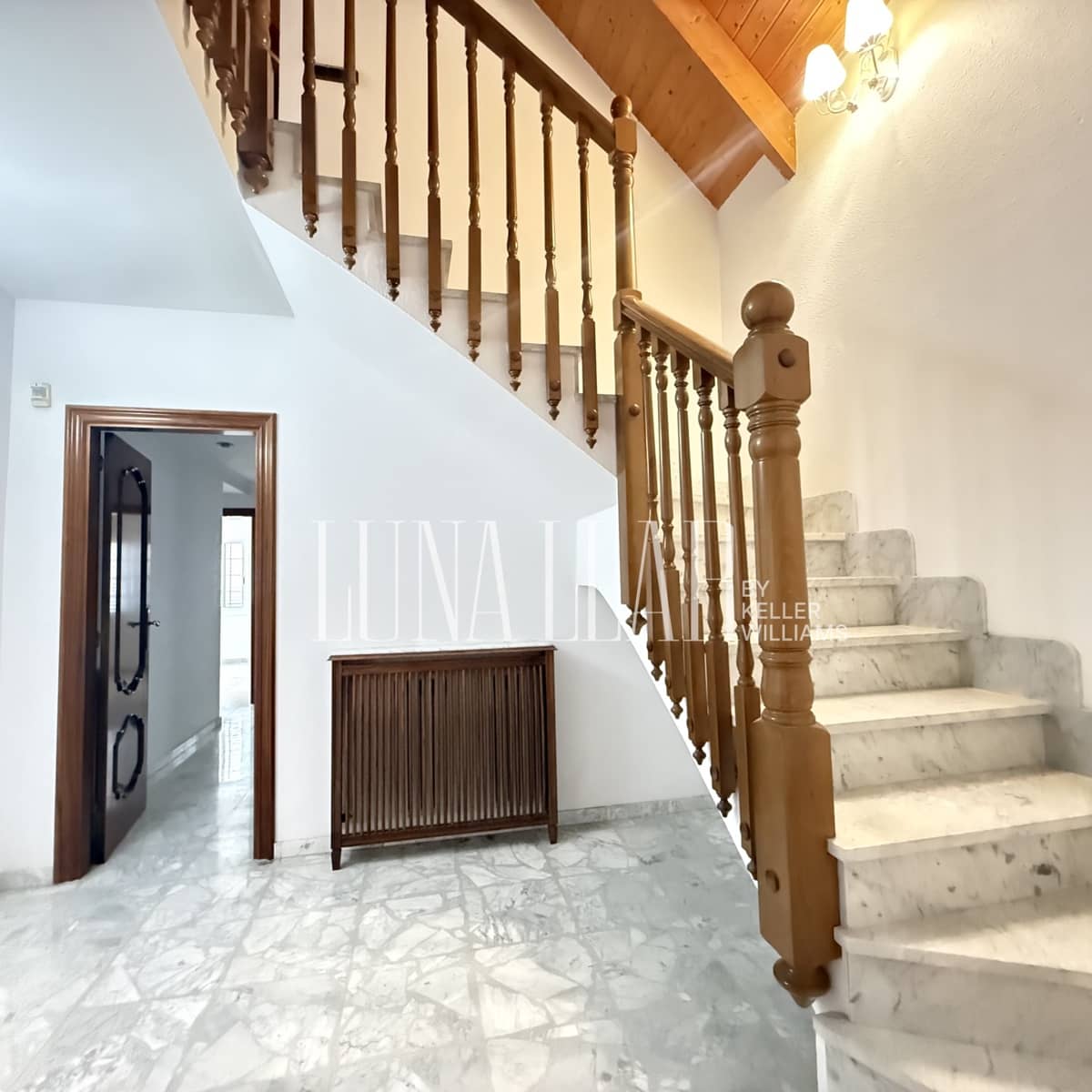 6 quarto Moradia para venda em Gava com piscina garagem - 995 000 € (Ref: 9941844)