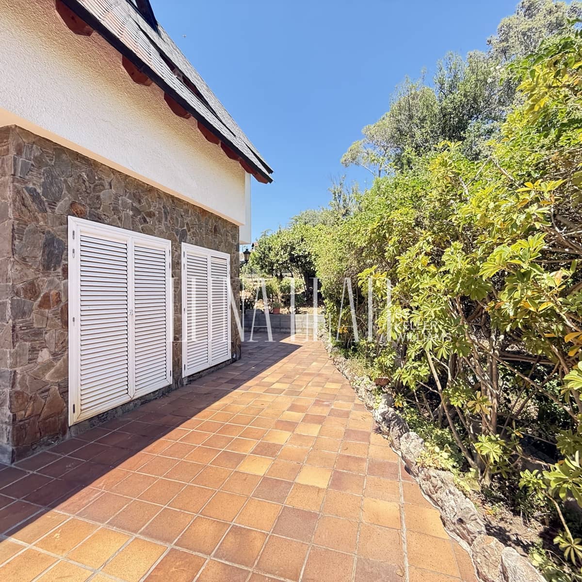 6 quarto Moradia para venda em Gava com piscina garagem - 995 000 € (Ref: 9941844)