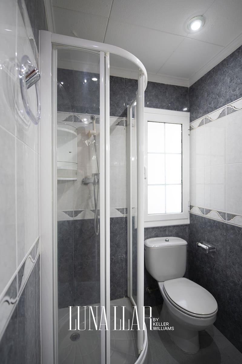 Chalet de 6 habitaciones en Gavà en venta con piscina garaje - 995.000 € (Ref: 9941844)