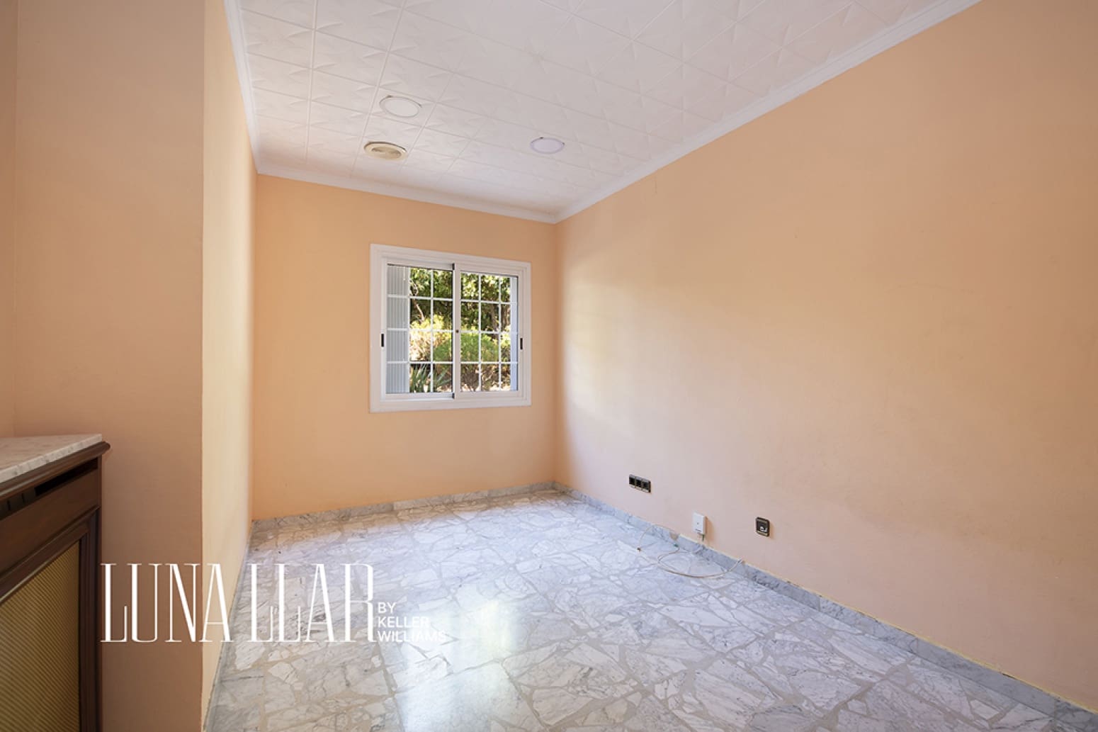 Chalet de 6 habitaciones en Gavà en venta con piscina garaje - 995.000 € (Ref: 9941844)