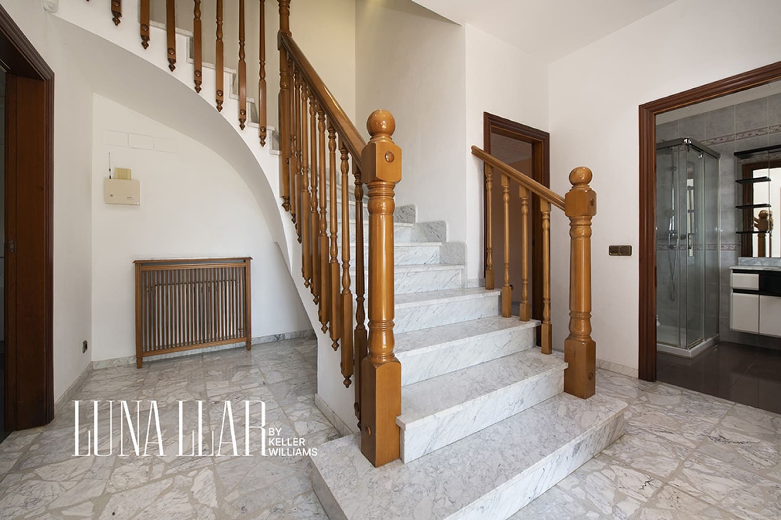 Chalet de 6 habitaciones en Gavà en venta con piscina garaje - 995.000 € (Ref: 9941844)