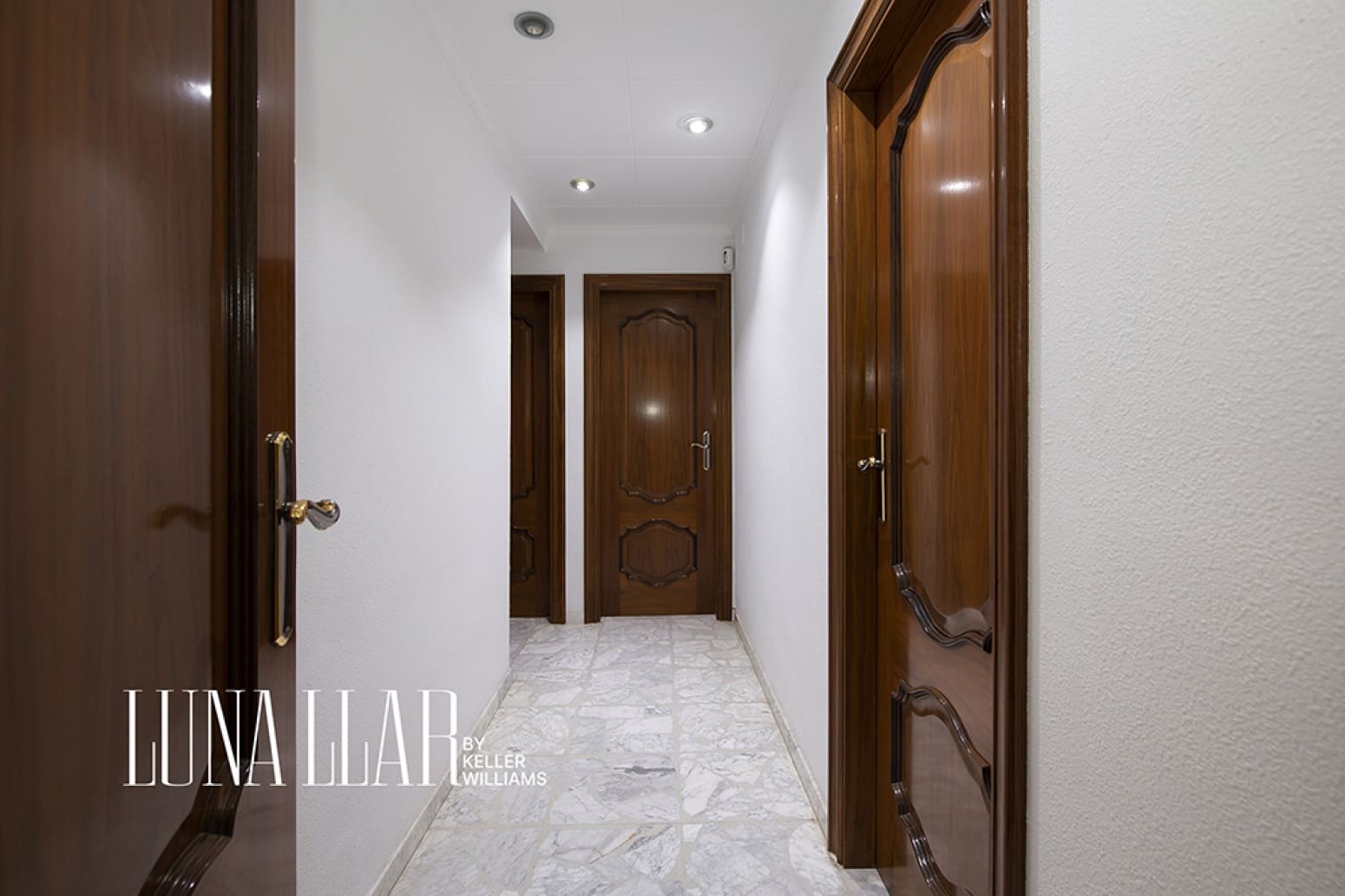 Chalet de 6 habitaciones en Gavà en venta con piscina garaje - 995.000 € (Ref: 9941844)