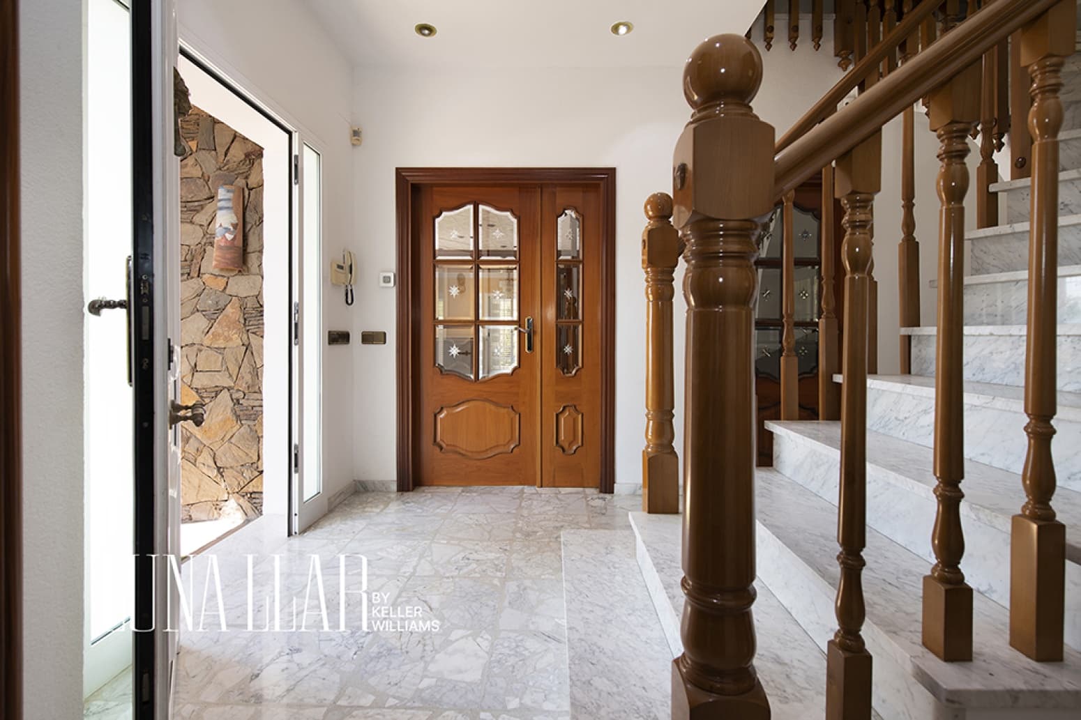 Chalet de 6 habitaciones en Gavà en venta con piscina garaje - 995.000 € (Ref: 9941844)