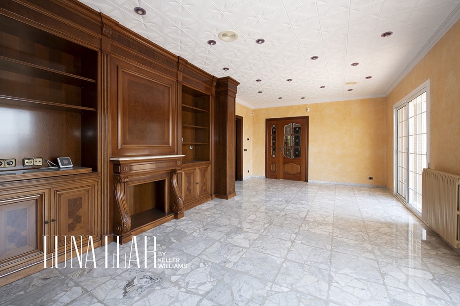Chalet de 6 habitaciones en Gavà en venta con piscina garaje - 995.000 € (Ref: 9941844)