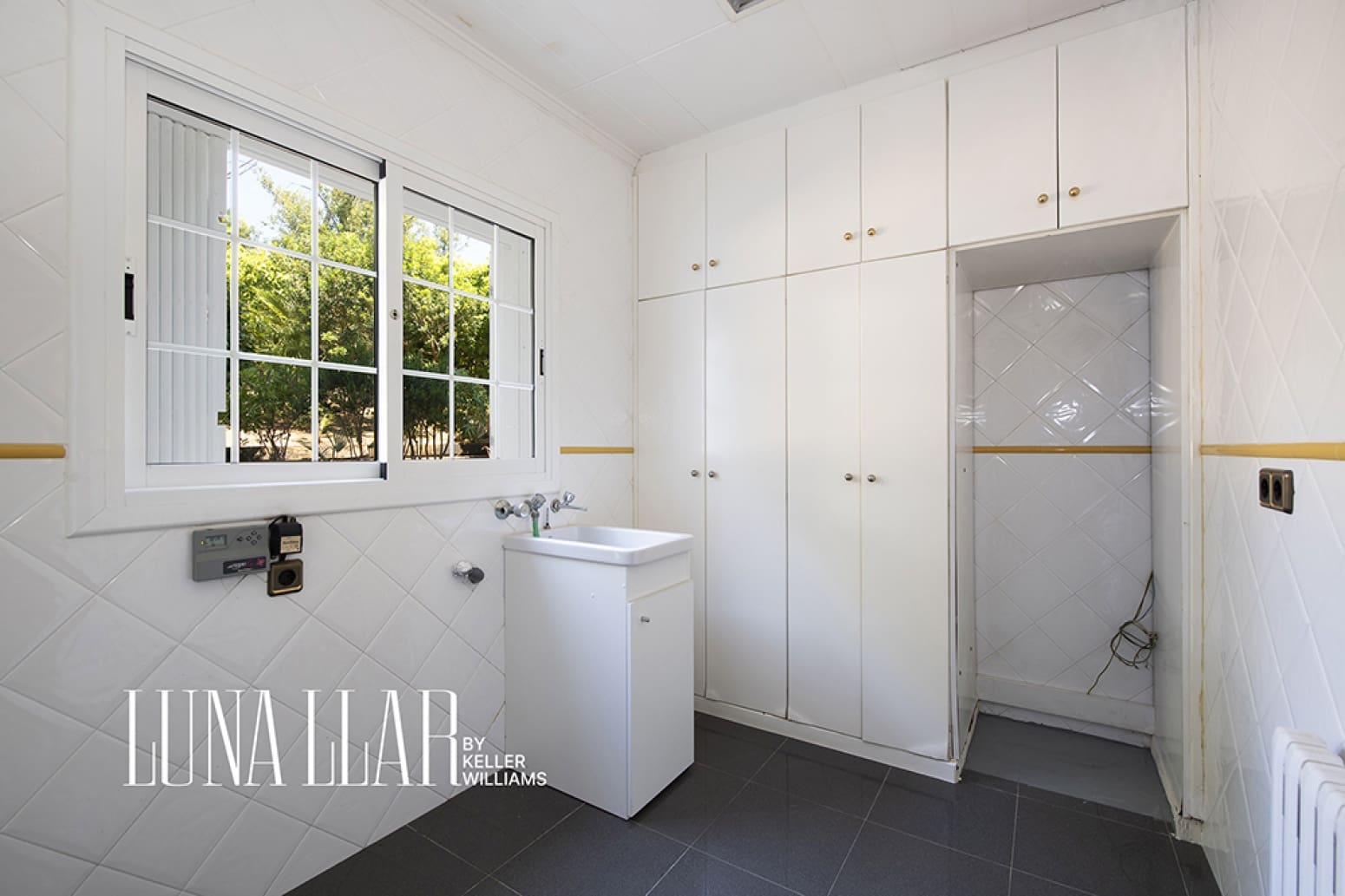 Chalet de 6 habitaciones en Gavà en venta con piscina garaje - 995.000 € (Ref: 9941844)