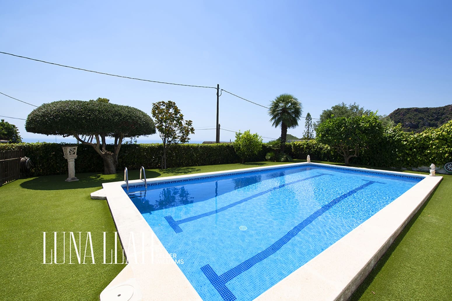 Chalet de 6 habitaciones en Gavà en venta con piscina garaje - 995.000 € (Ref: 9941844)