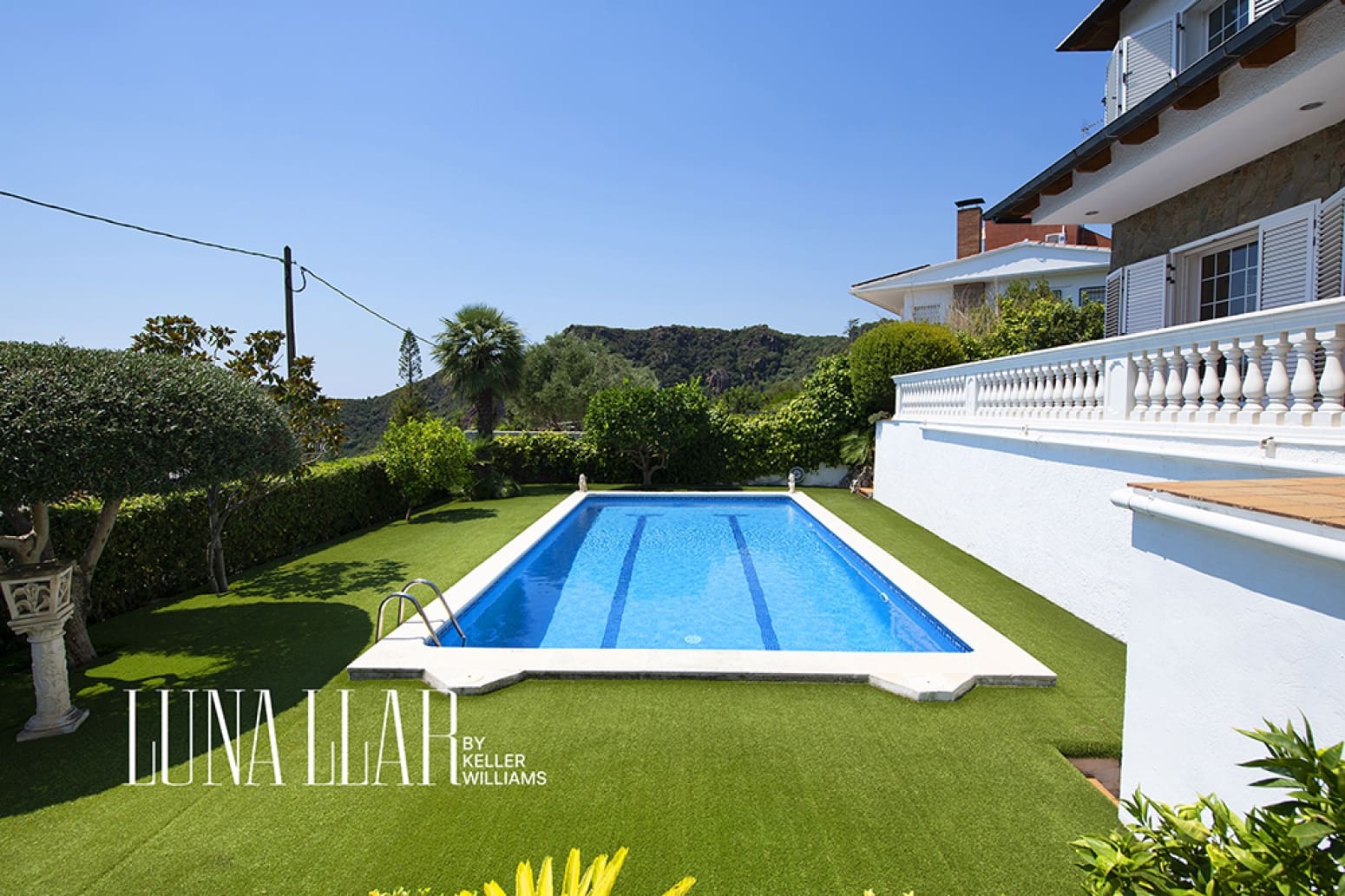 Chalet de 6 habitaciones en Gavà en venta con piscina garaje - 995.000 € (Ref: 9941844)