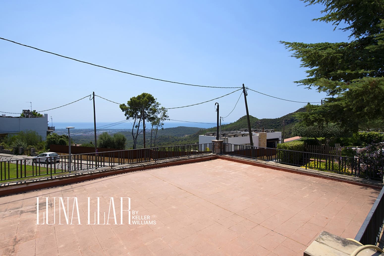 Chalet de 6 habitaciones en Gavà en venta con piscina garaje - 995.000 € (Ref: 9941844)