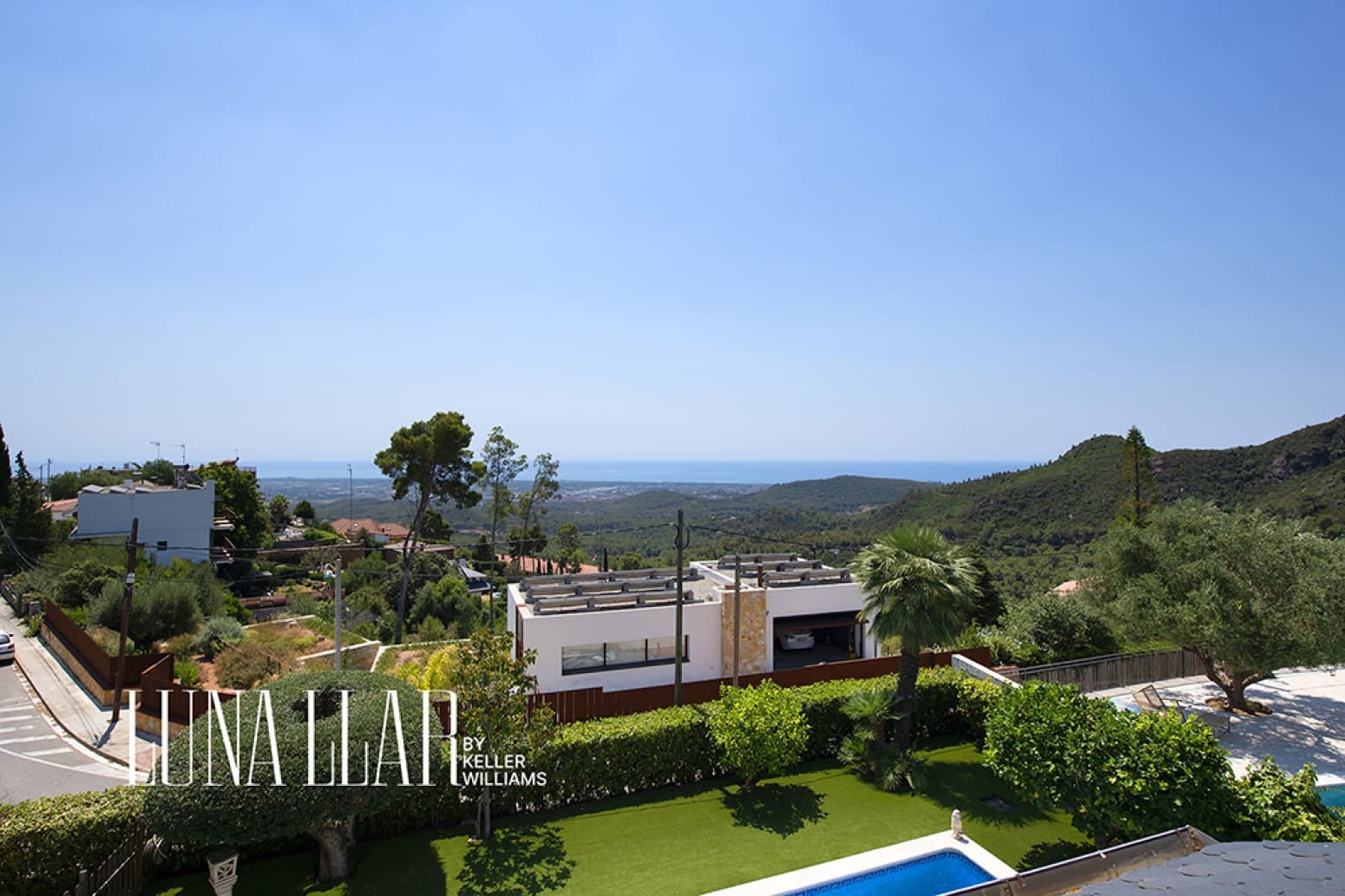 Chalet de 6 habitaciones en Gavà en venta con piscina garaje - 995.000 € (Ref: 9941844)