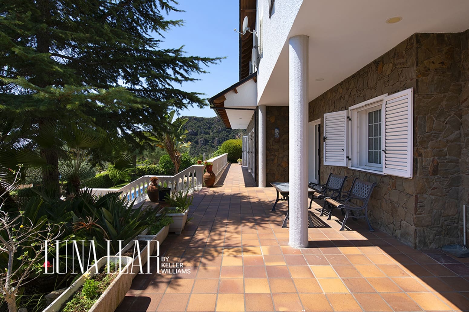 Chalet de 6 habitaciones en Gavà en venta con piscina garaje - 995.000 € (Ref: 9941844)