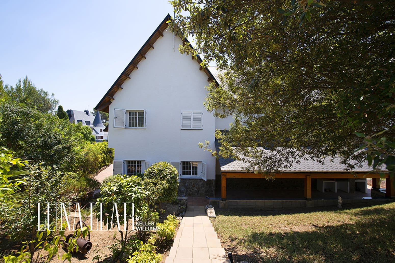 Chalet de 6 habitaciones en Gavà en venta con piscina garaje - 995.000 € (Ref: 9941844)