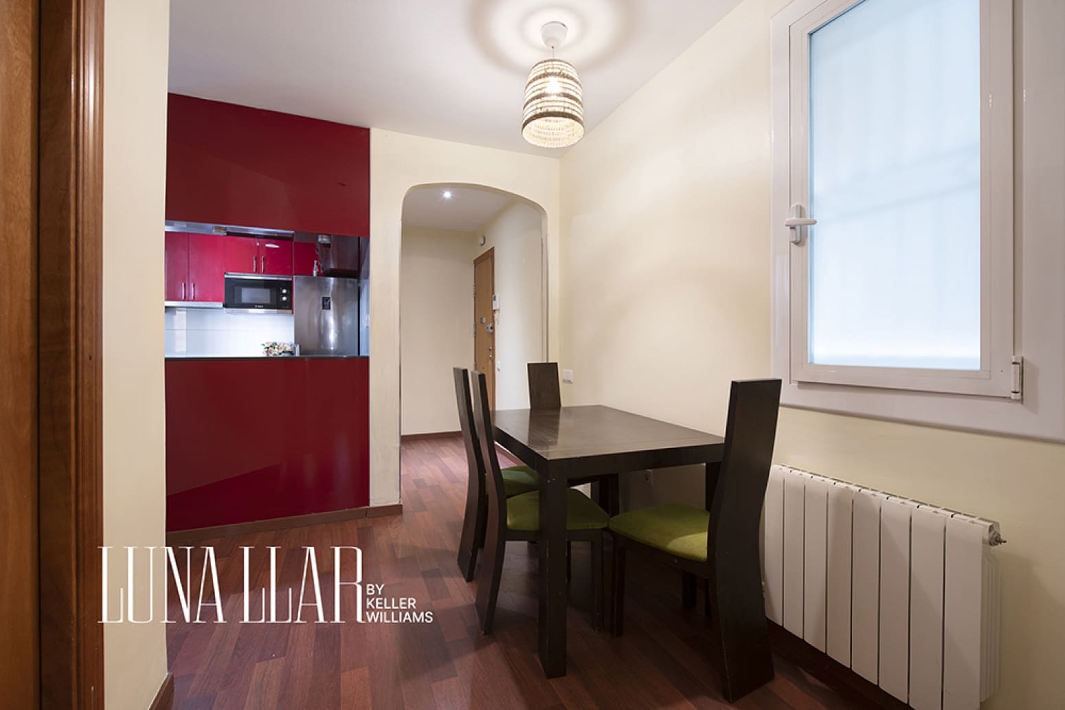 3 soveværelse Lejlighed til salg i Barcelona by - € 440.000 (Ref: 9945329)