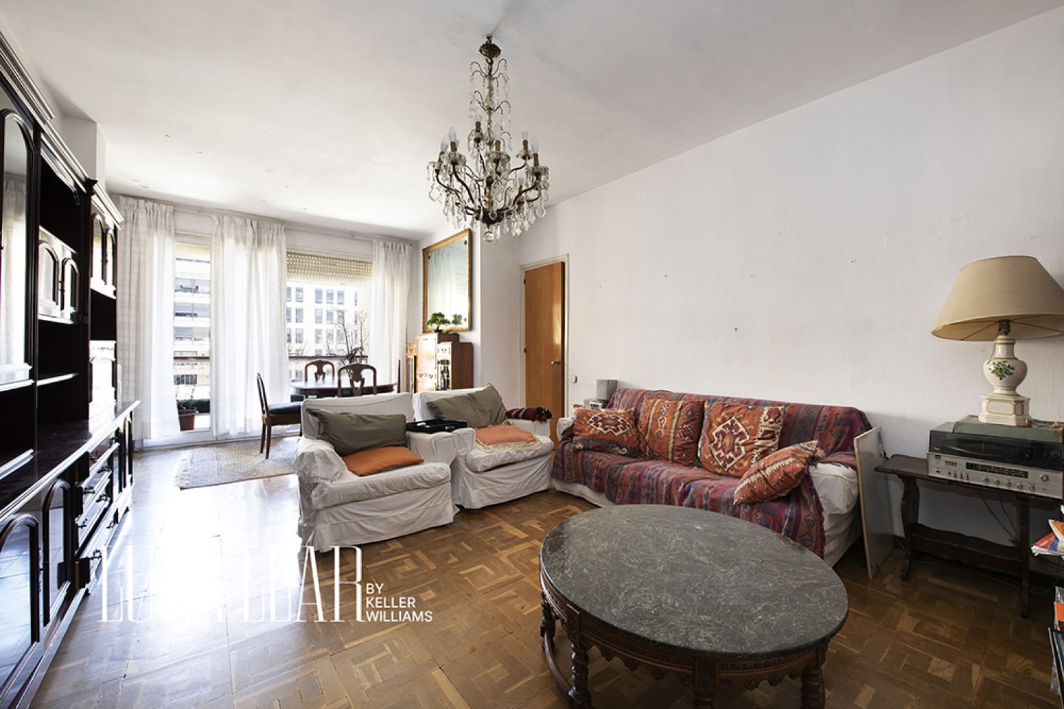 Piso de 4 habitaciones en Barcelona ciudad en venta - 760.000 € (Ref: 9947399)
