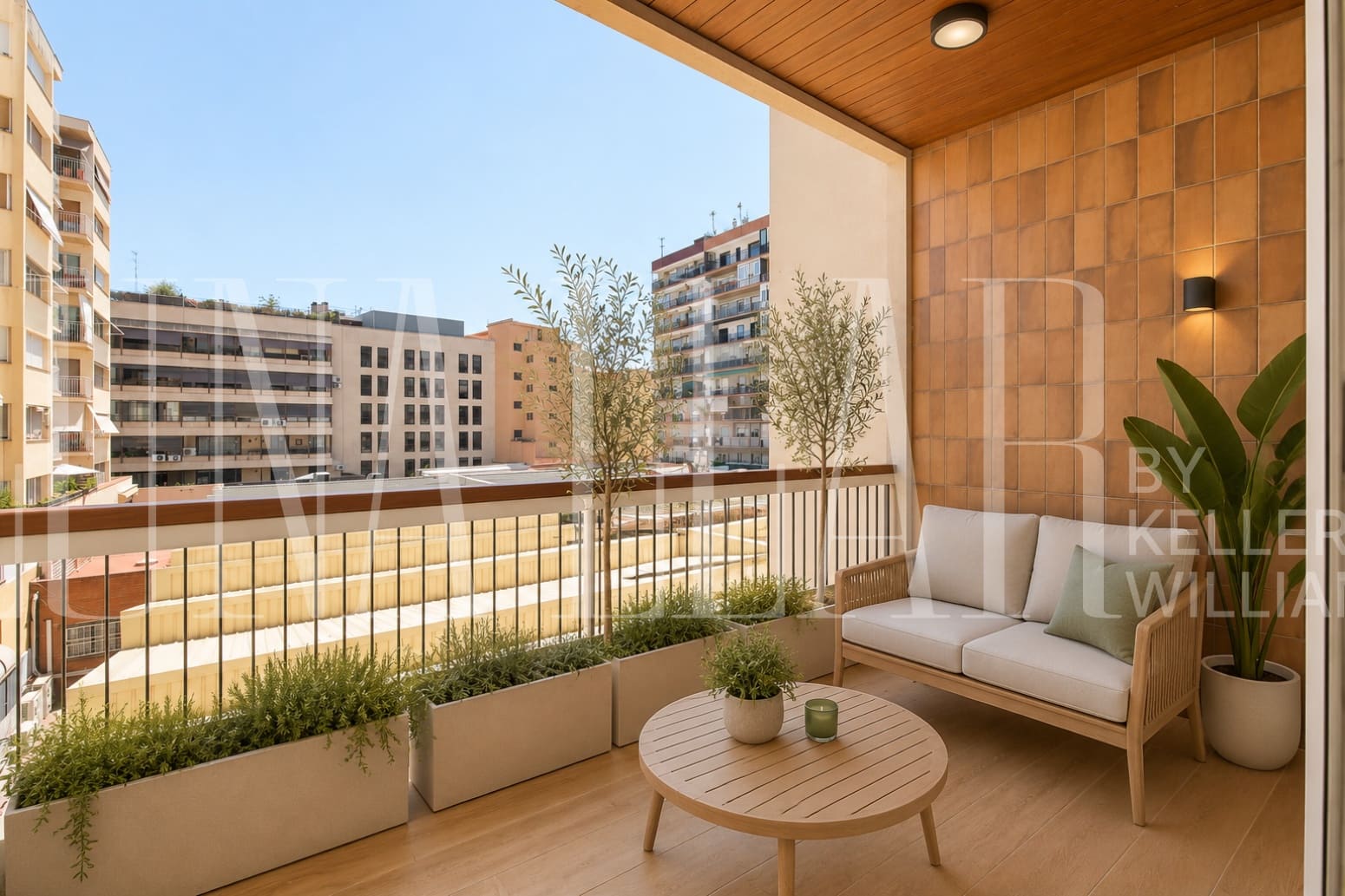 4 bedroom Flat for sale in Barcelona city - € 720,000 (Ref: 9947399)