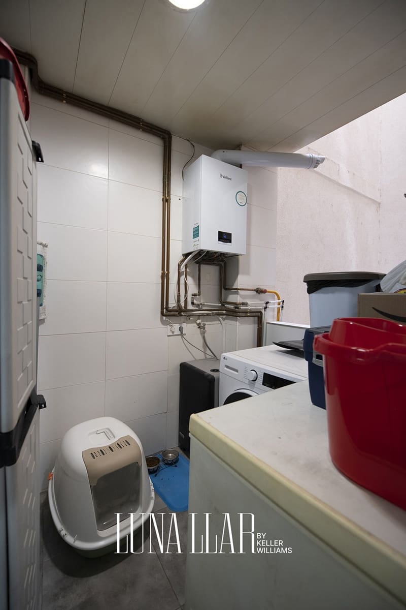4 makuuhuone Asunto myytävänä paikassa Gava - 379 900 € (Ref: 9953846)