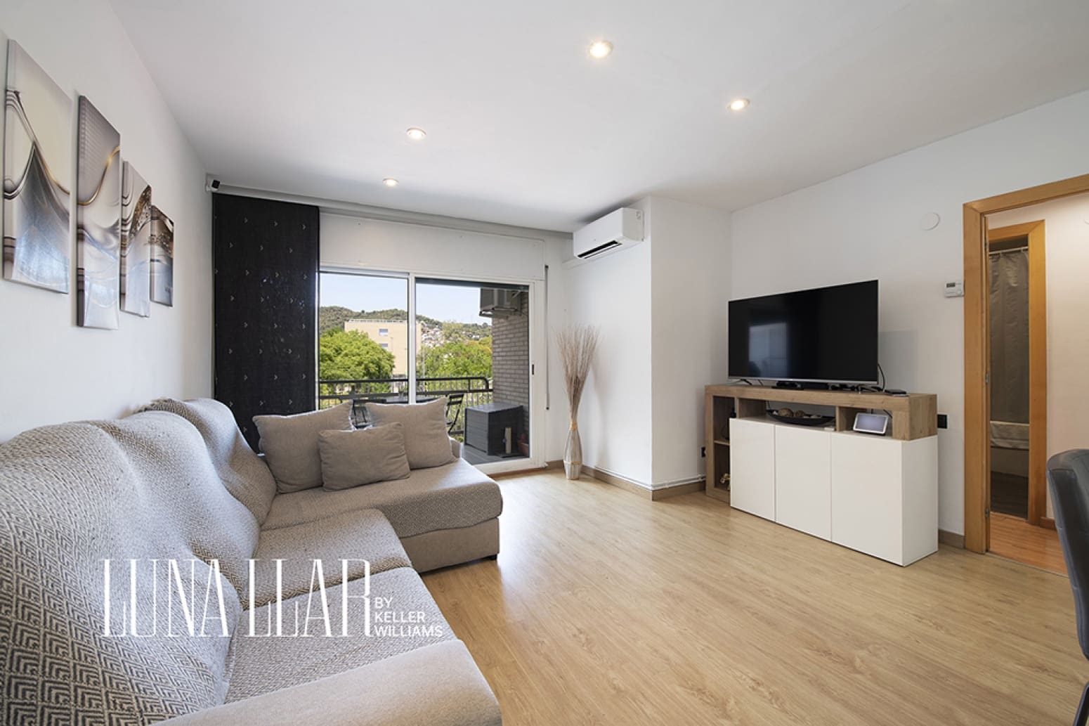 4 makuuhuone Asunto myytävänä paikassa Gava - 379 900 € (Ref: 9953846)