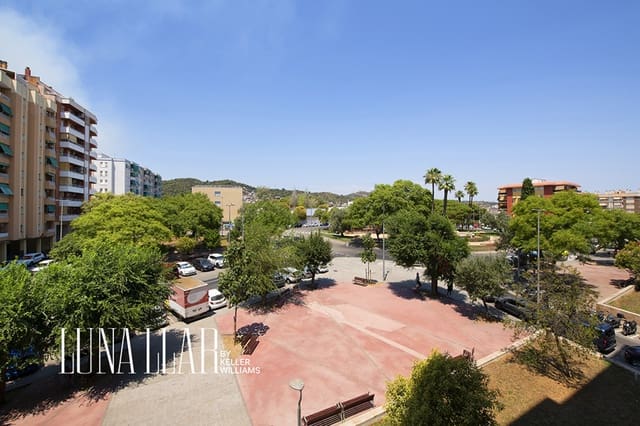 4 chambre Appartement à vendre à Gavà - 379 900 € (Ref: 9953846)