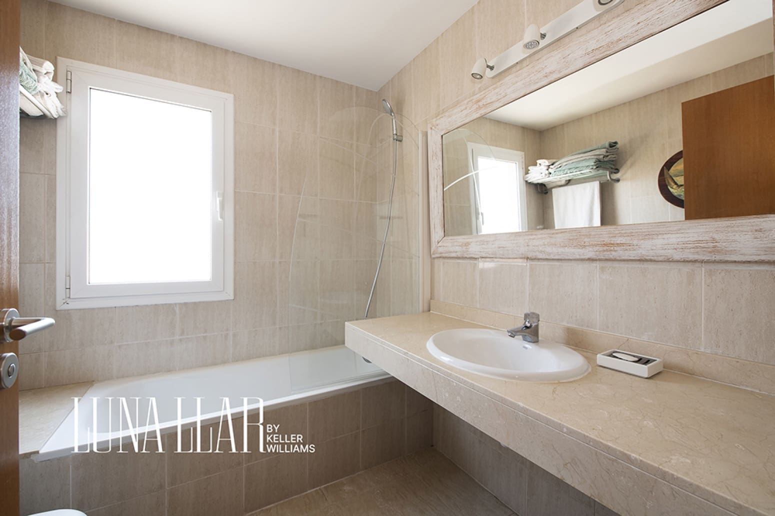 3 slaapkamer Flat te koop in Castelldefels - € 482.500 (Ref: 9953847)