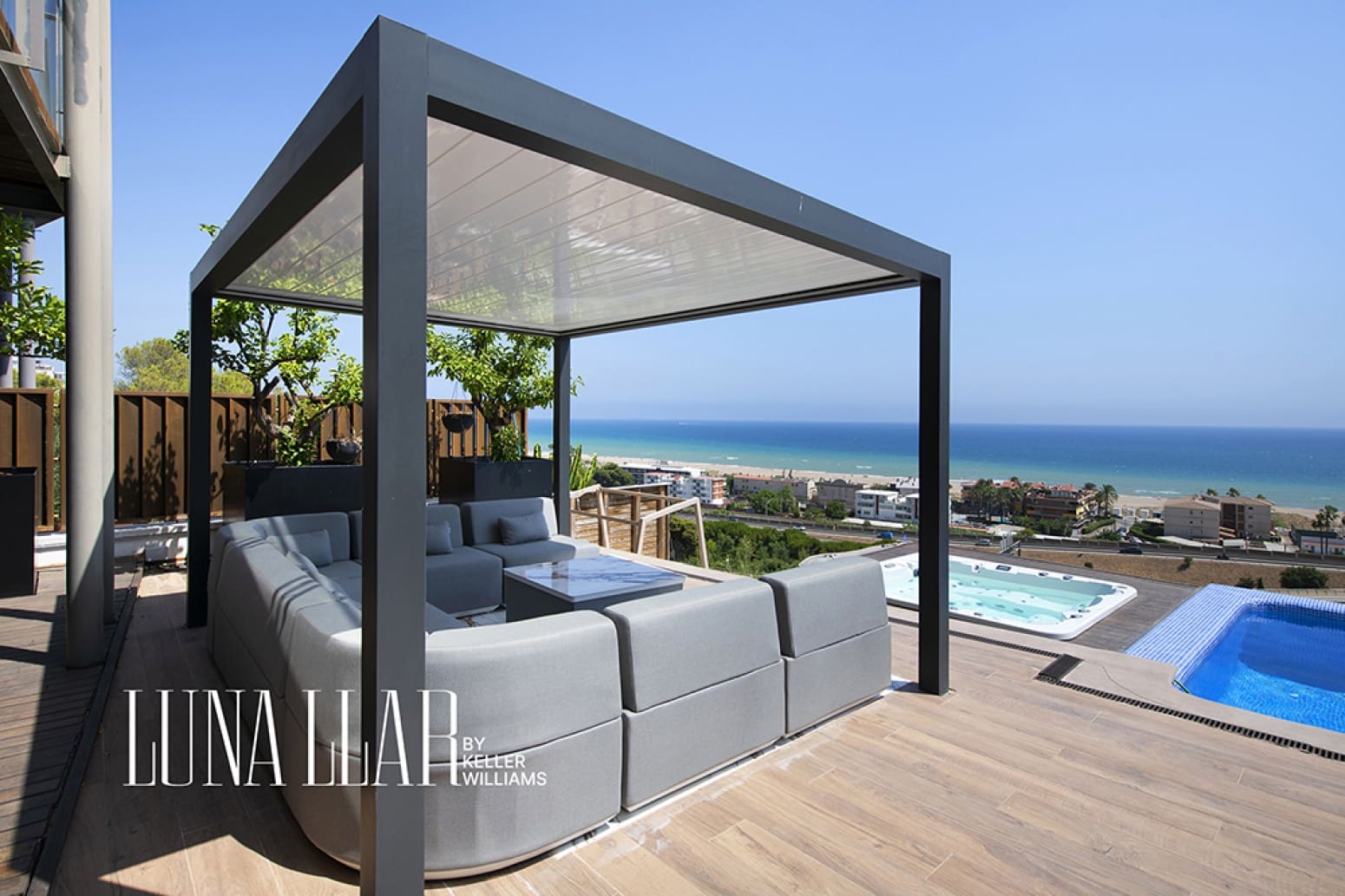 5 slaapkamer Villa te huur in Sitges met zwembad garage - € 8.000 (Ref: 9964826)