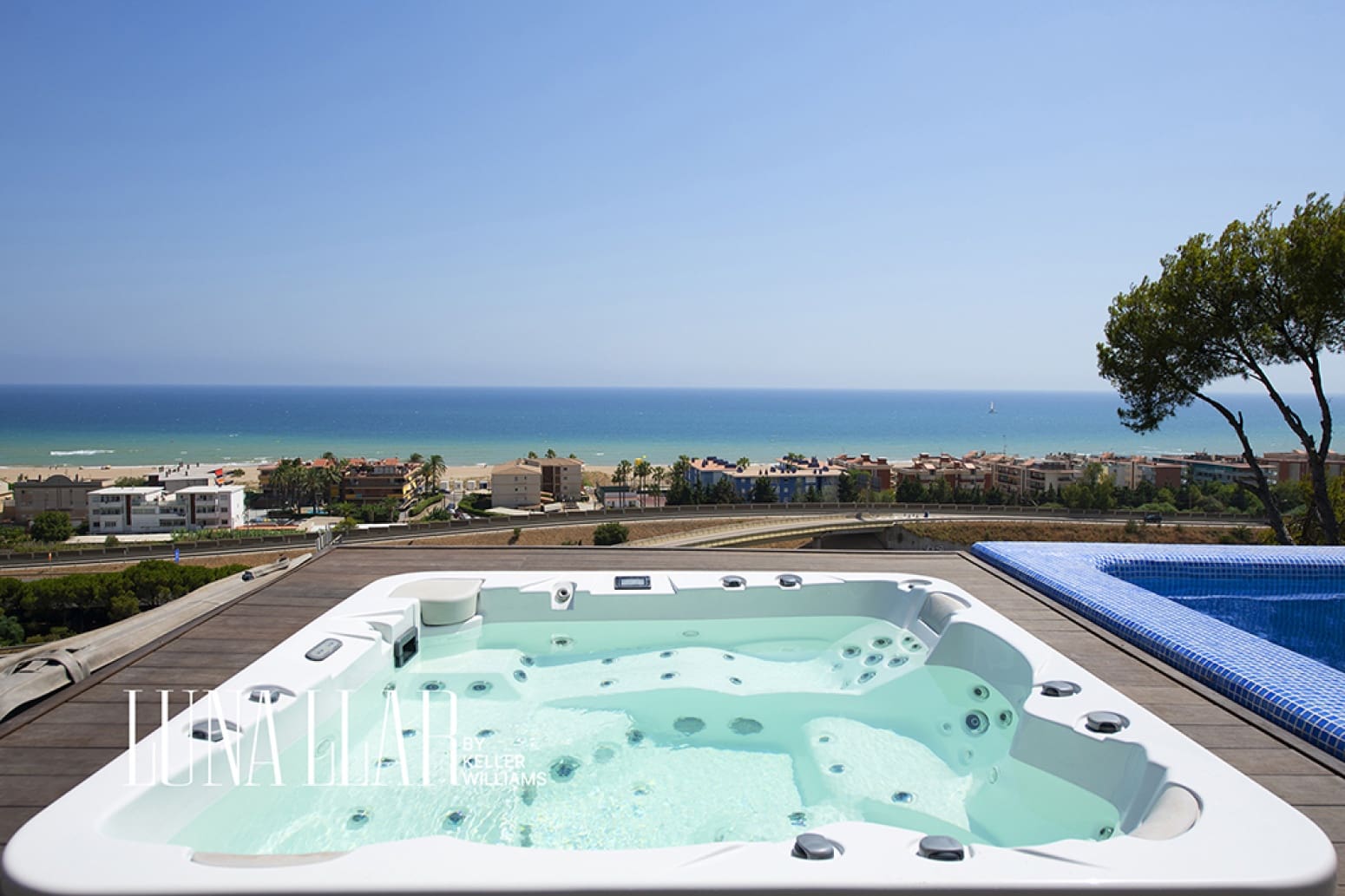5 slaapkamer Villa te huur in Sitges met zwembad garage - € 8.000 (Ref: 9964826)