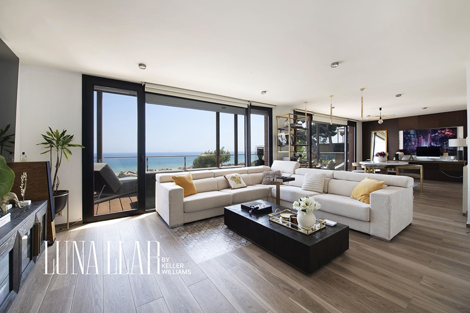 5 slaapkamer Villa te huur in Sitges met zwembad garage - € 8.000 (Ref: 9964826)