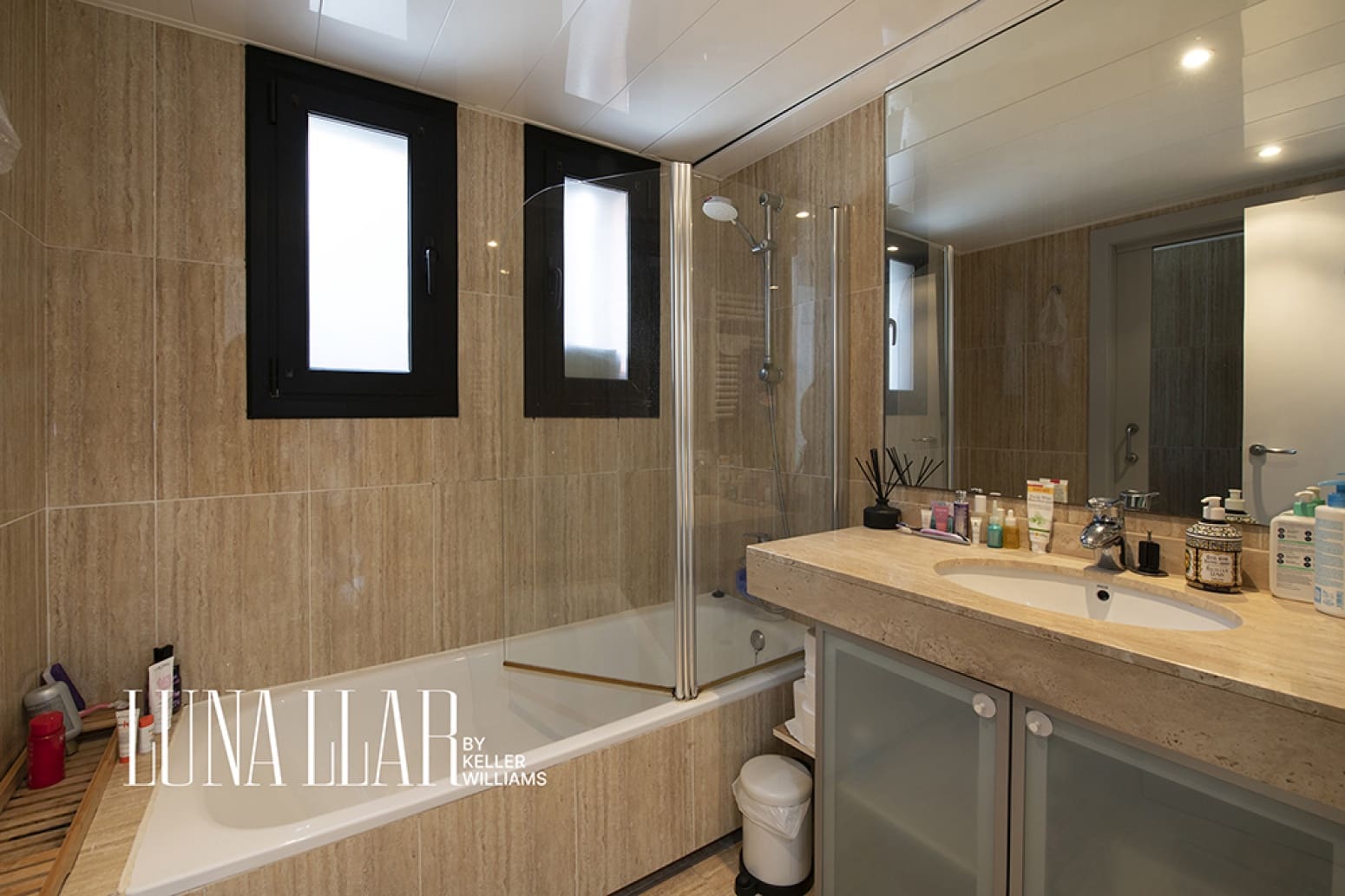 5 slaapkamer Villa te huur in Sitges met zwembad garage - € 8.000 (Ref: 9964826)