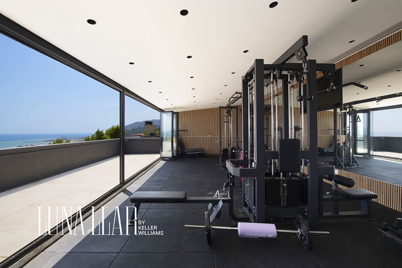 5 slaapkamer Villa te huur in Sitges met zwembad garage - € 8.000 (Ref: 9964826)